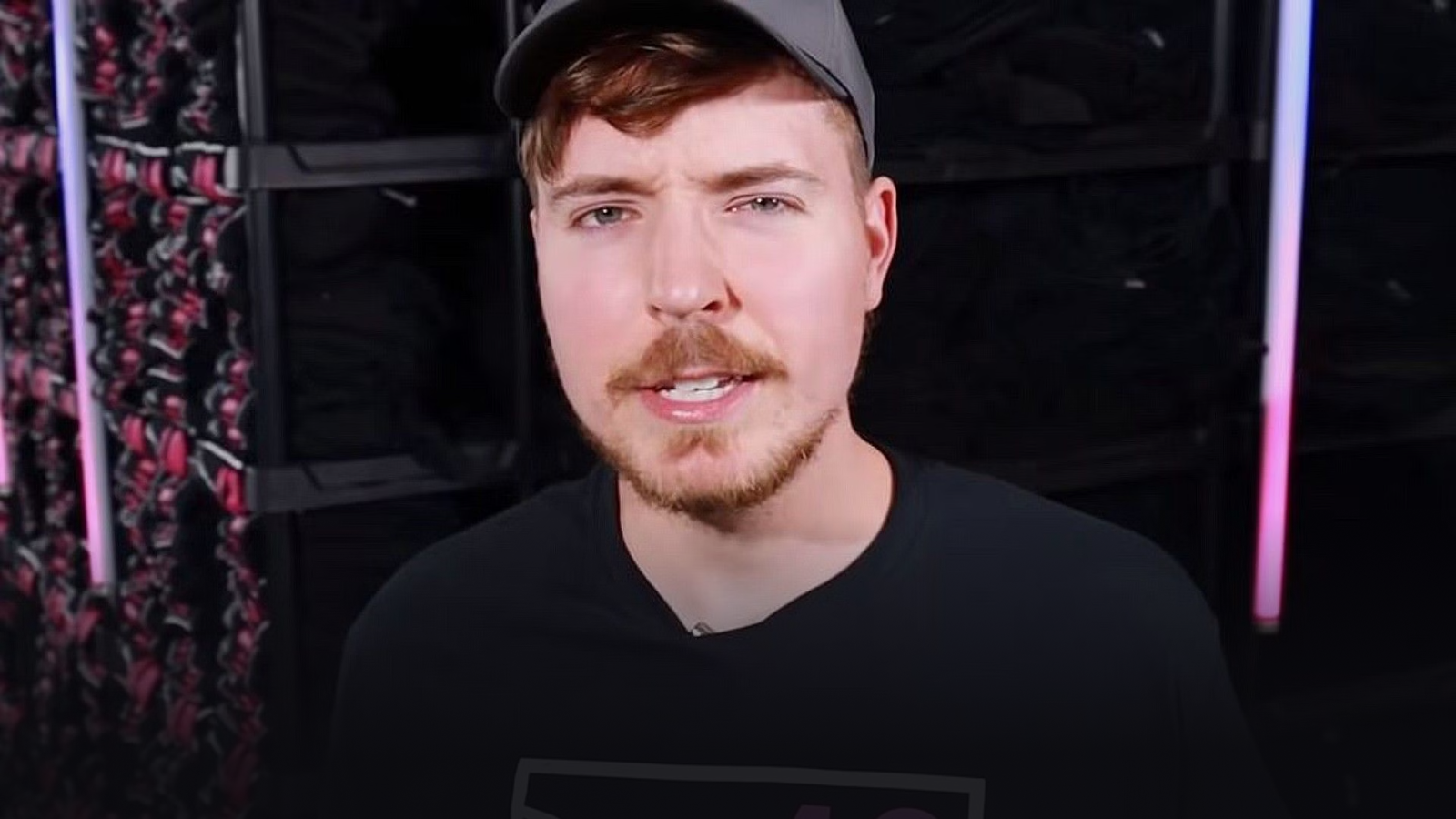 MrBeast to Give All His Twitter Revenue to User with Most Liked Reply