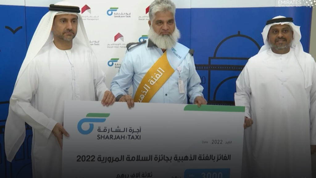 "Honoring the Best: UAE Taxi Drivers Receive Dh3,000 for a Year Free of Fines and Complaints"