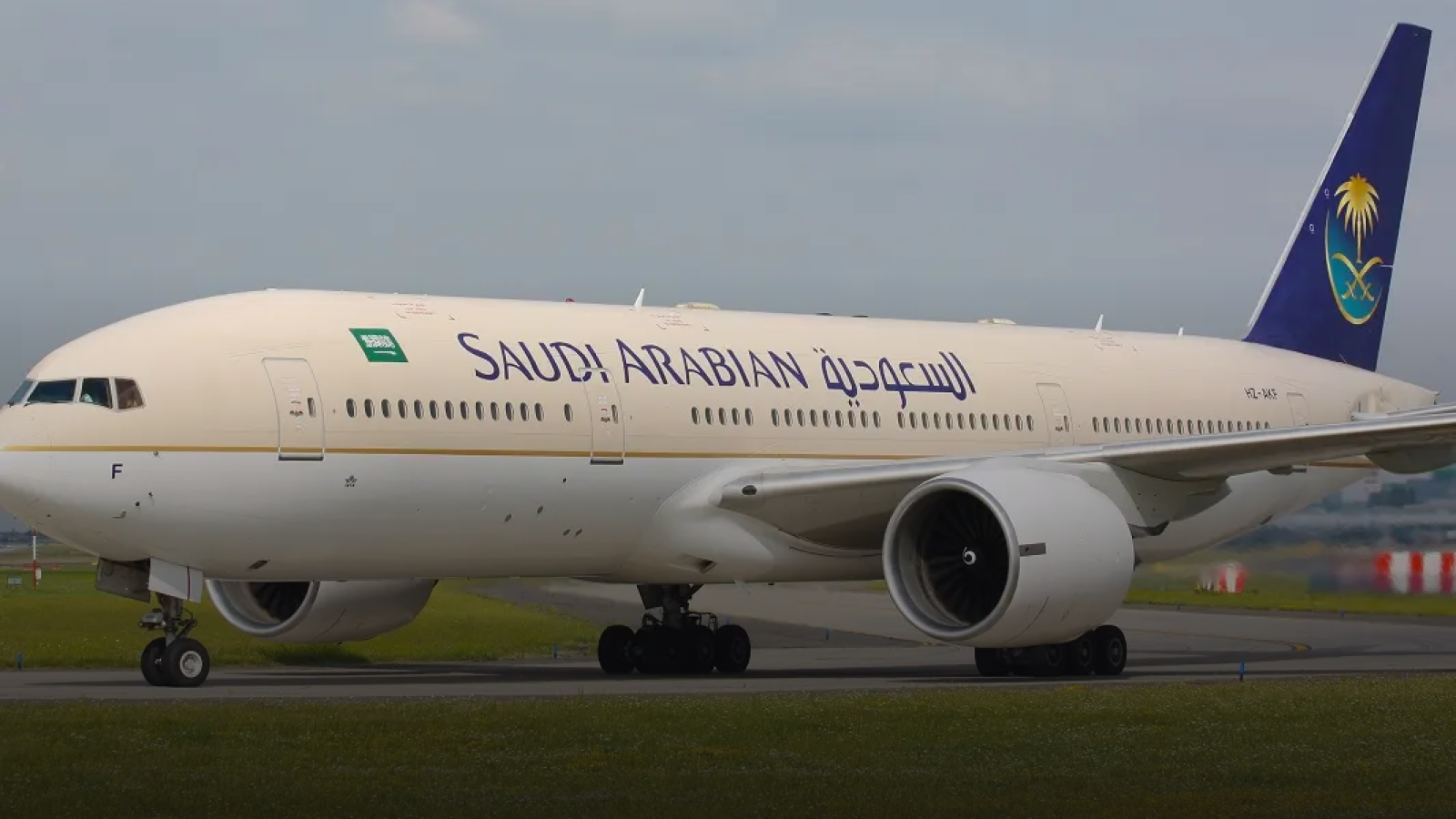 Exclusive Deal: 30% Off Flights from Pakistan to Saudi Arabia