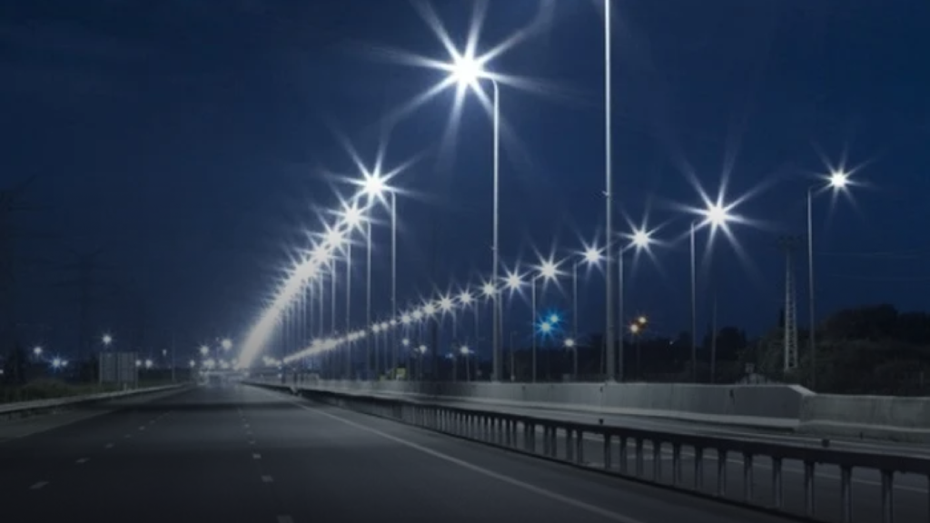 "Islamabad's Pioneering Effort to Automate 42,000 Streetlights Unveiled"