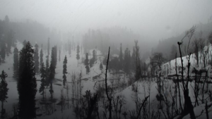"Met Office Warns of Heavy Rains and Snow Blanket in Pakistan"